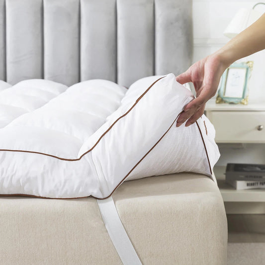 WhatsBedding 3” Cooling Mattress Topper – Queen Size